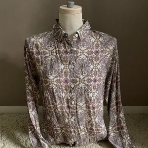 Van Heusen Ladies Button Down